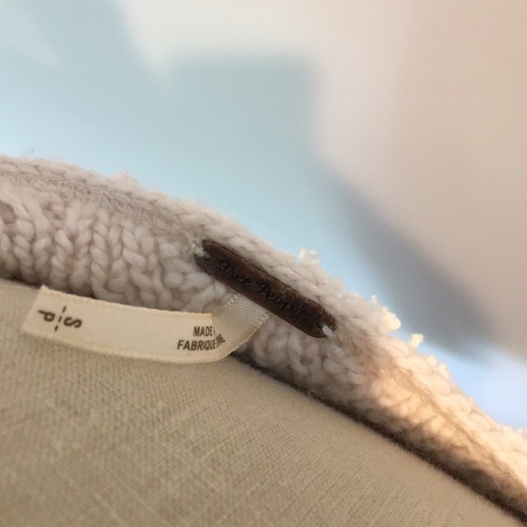 Free People jeweled Cream Sweater Small - Picture 5 of 6